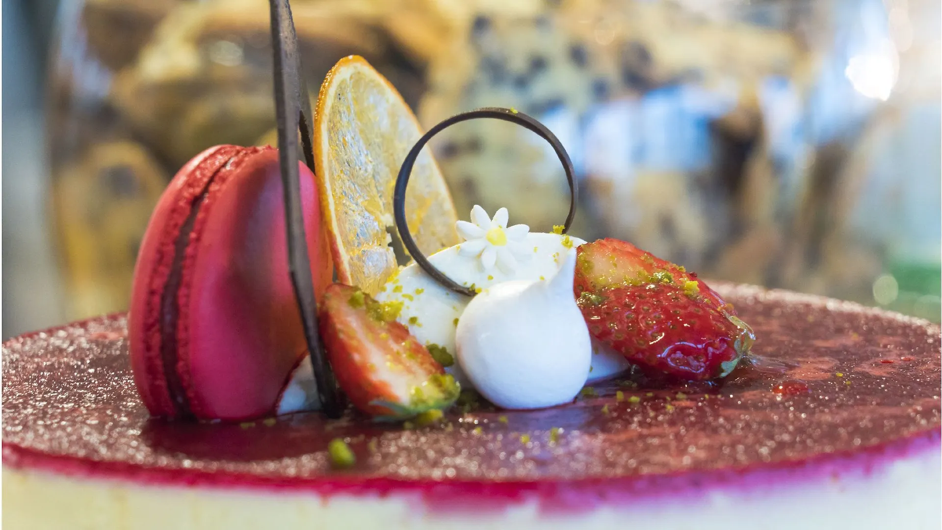 Hotels & Preference Hualing טביליסי