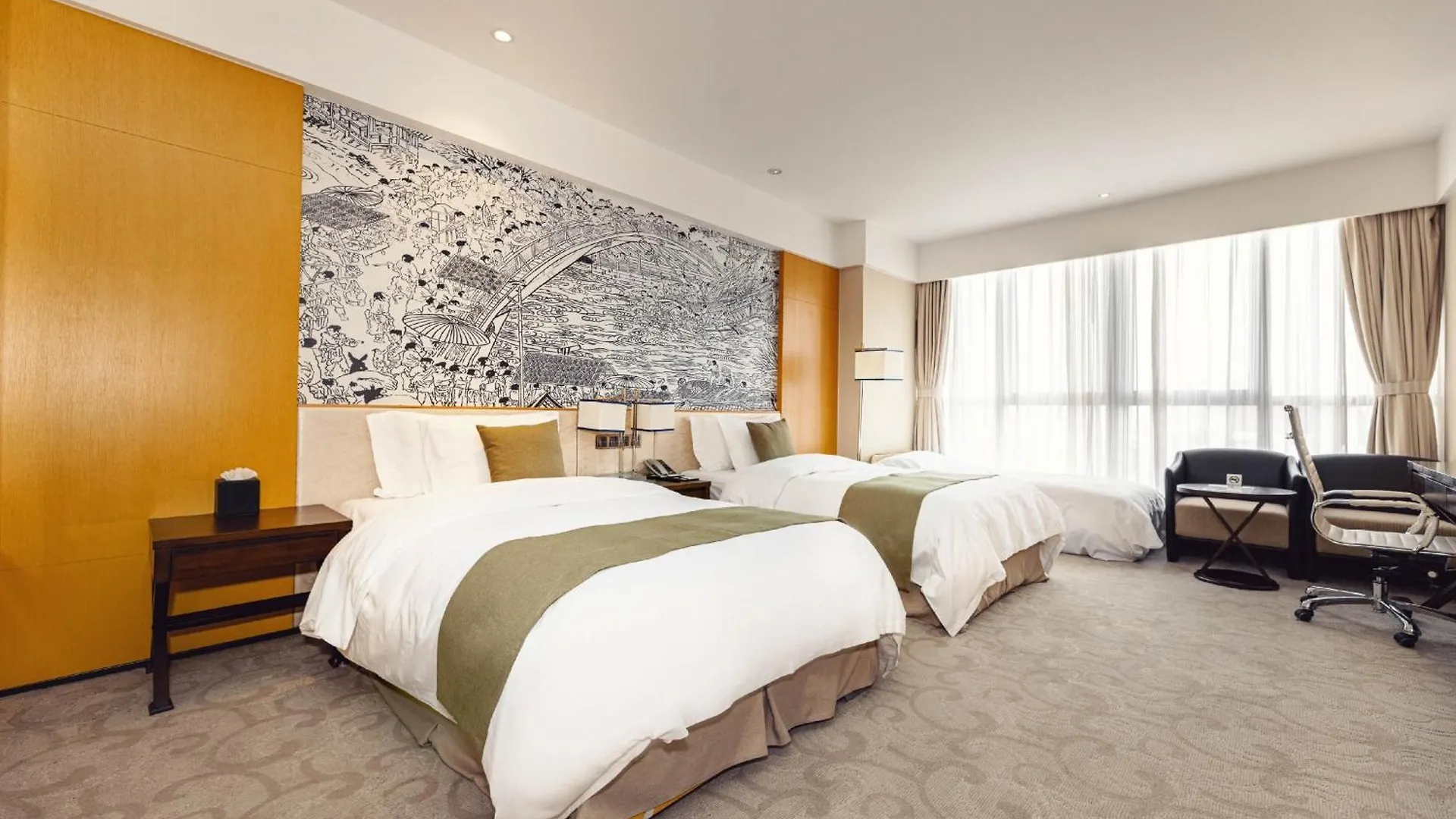 Hotels & Preference Hualing Tiflis 5*,  Gürcistan