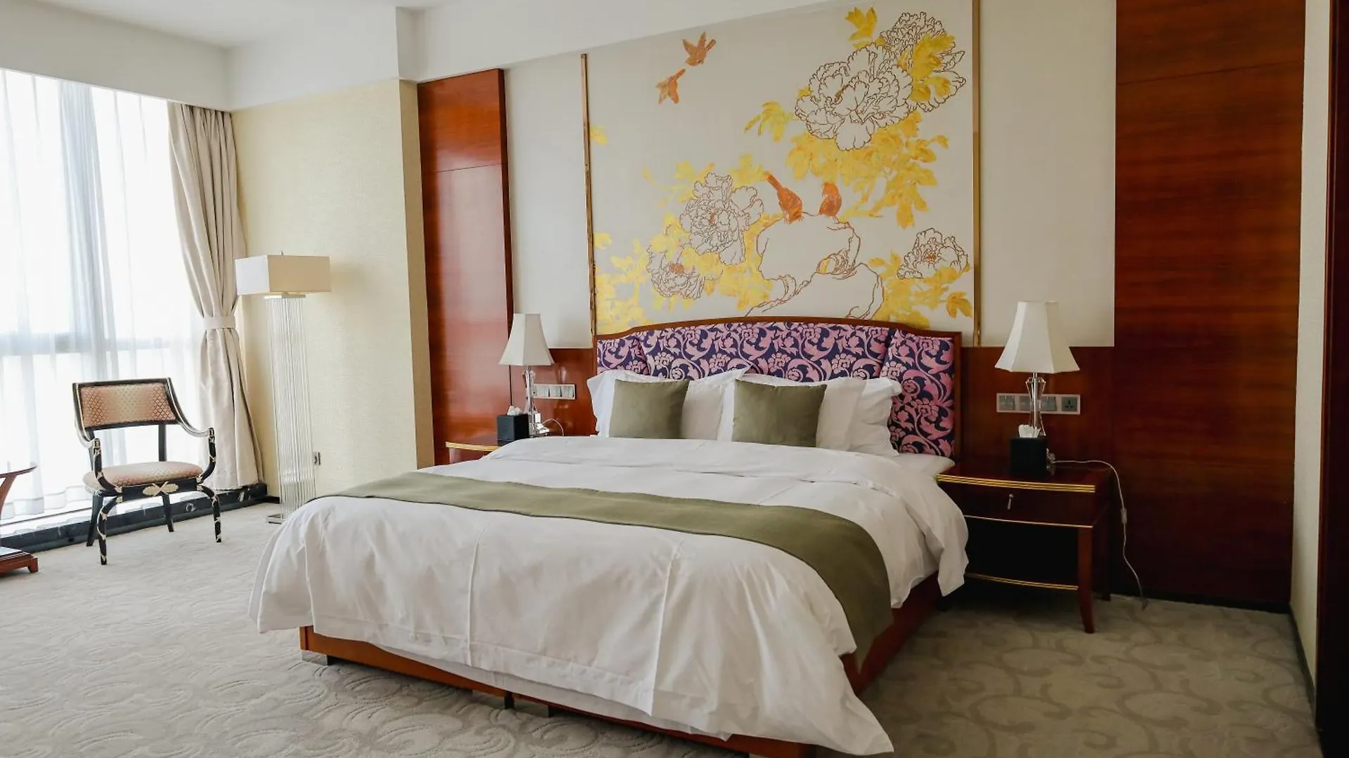 Hotels & Preference Hualing Tiflis